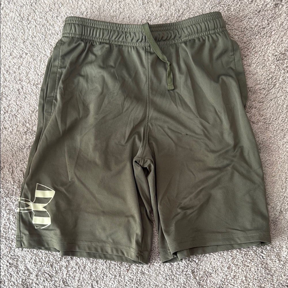 Under Armour Green Athletic Shorts Lightweight Elastic Waist